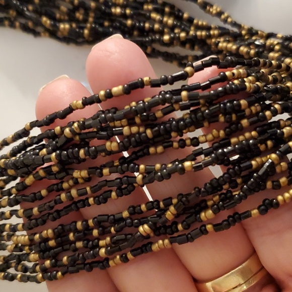 Vintage Seed Beaded Necklace - Picture 2 of 3